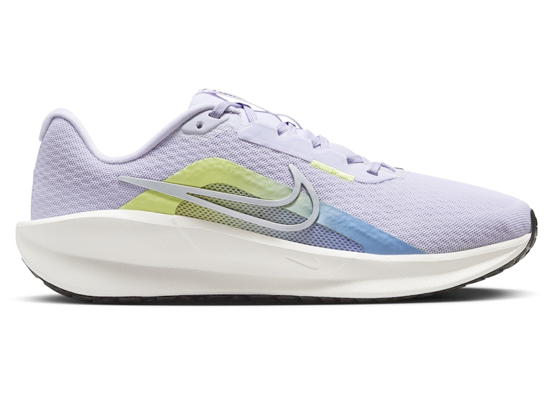 NIKE - チタン Nike Victori One Women Sz 7 Purple White Walking Tie Dye