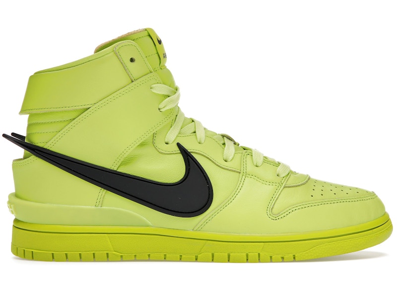 写真撮影のために出したのみです未使用　AMBUSH NIKE DUNK HI FLASH LIME  24.5