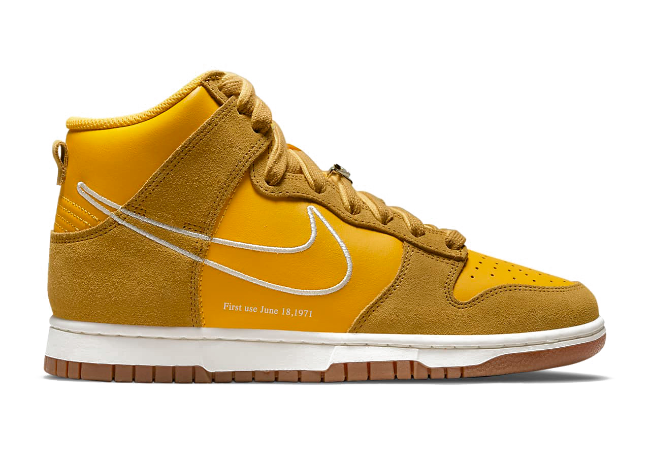 Nike Dunk High First Use University Gold (W)
