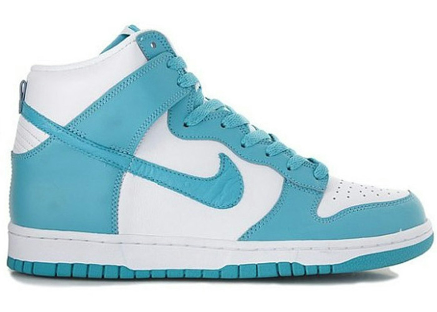 high dunk light blue