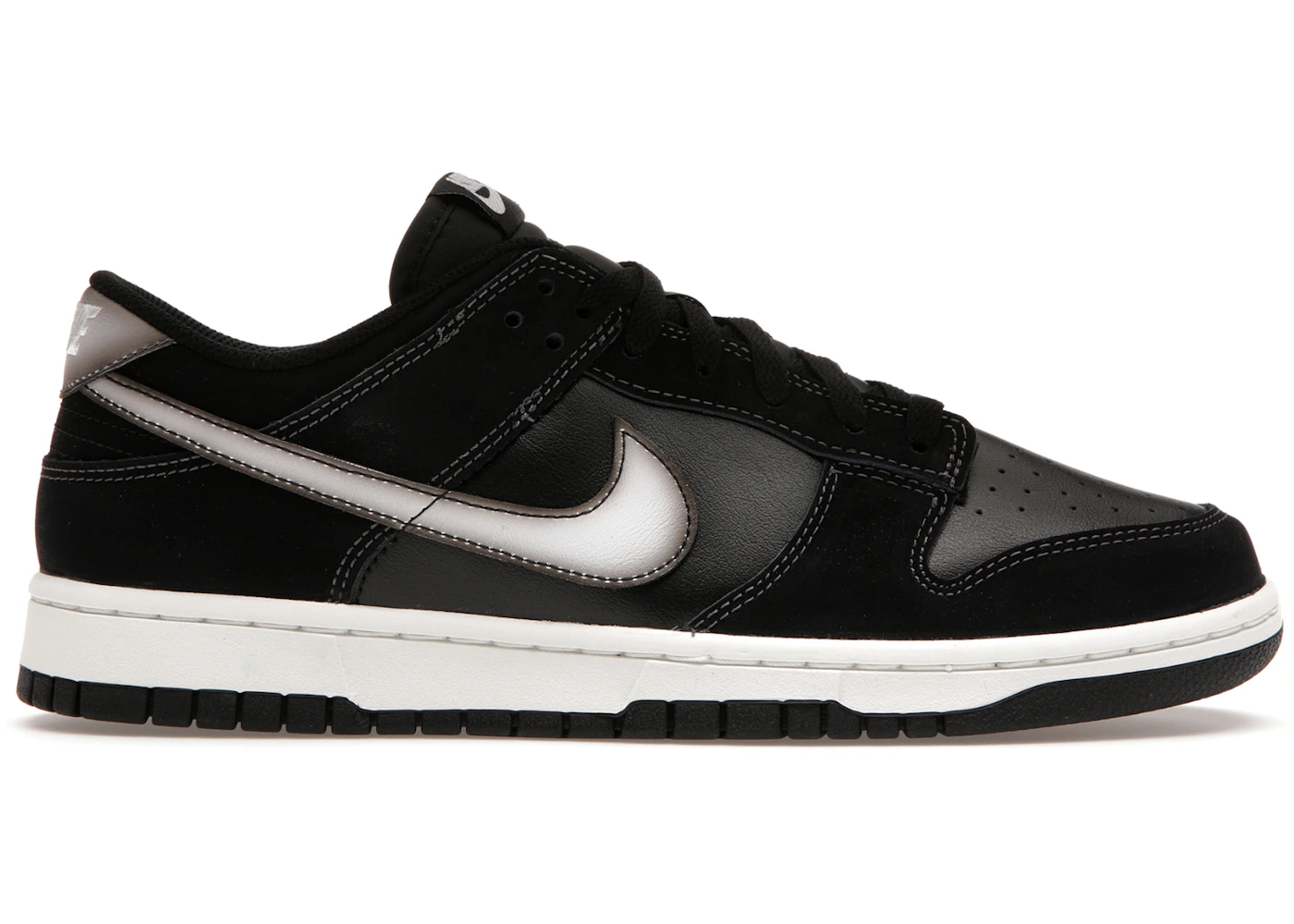 Swoosh All Black Dunks Nike SB Dunk Low Pro Shoes Black/White/Gum