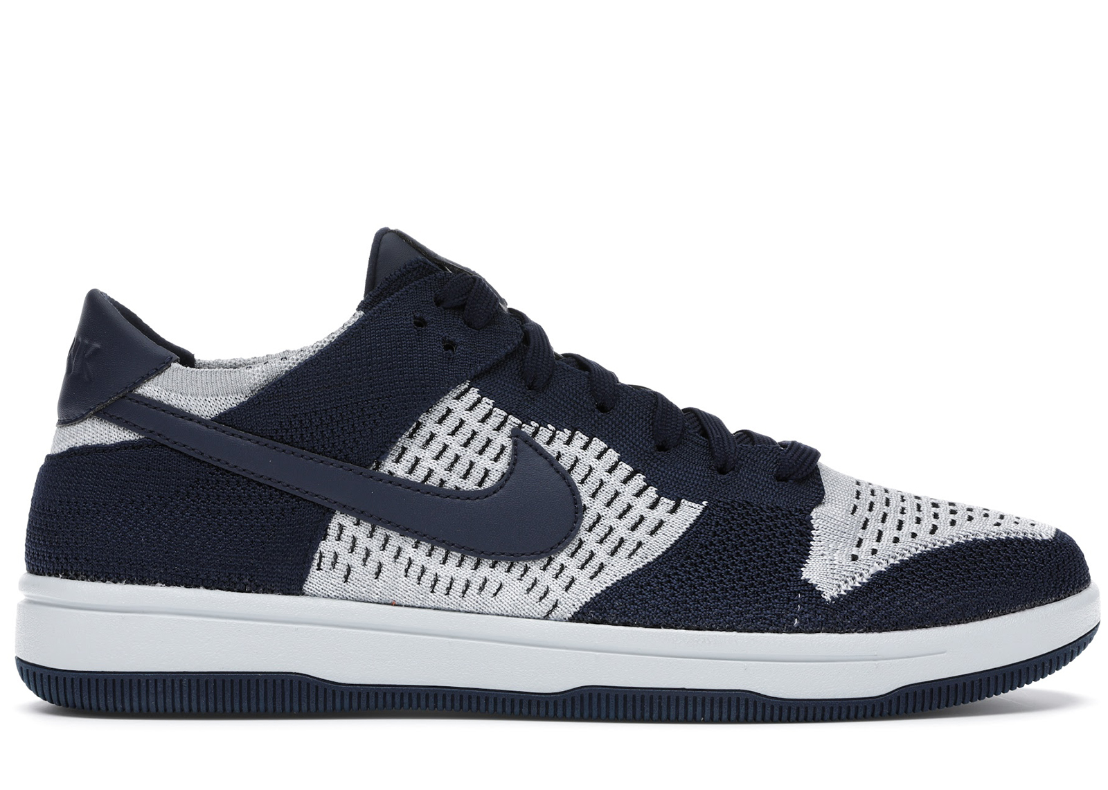 Nike Dunk Low Flyknit College Navy Pure Platinum