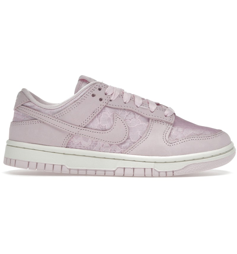 Nike Dunk Low Regal Pink (Women's) HJ5870-600 US1