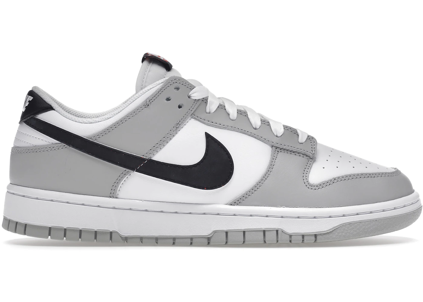 Nike Dunk basse édition spéciale Lottery Pack coloris gris