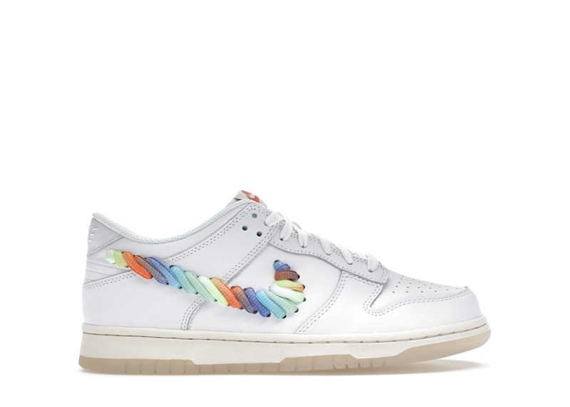 Pre-owned Nike Dunk Low Se Rainbow Lace Swoosh Sneakers In White