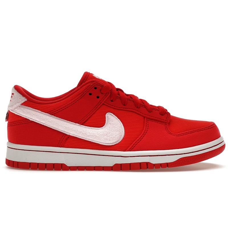 Release Date Nike Dunk Valentine's Day 2022 Nike Dunk Low