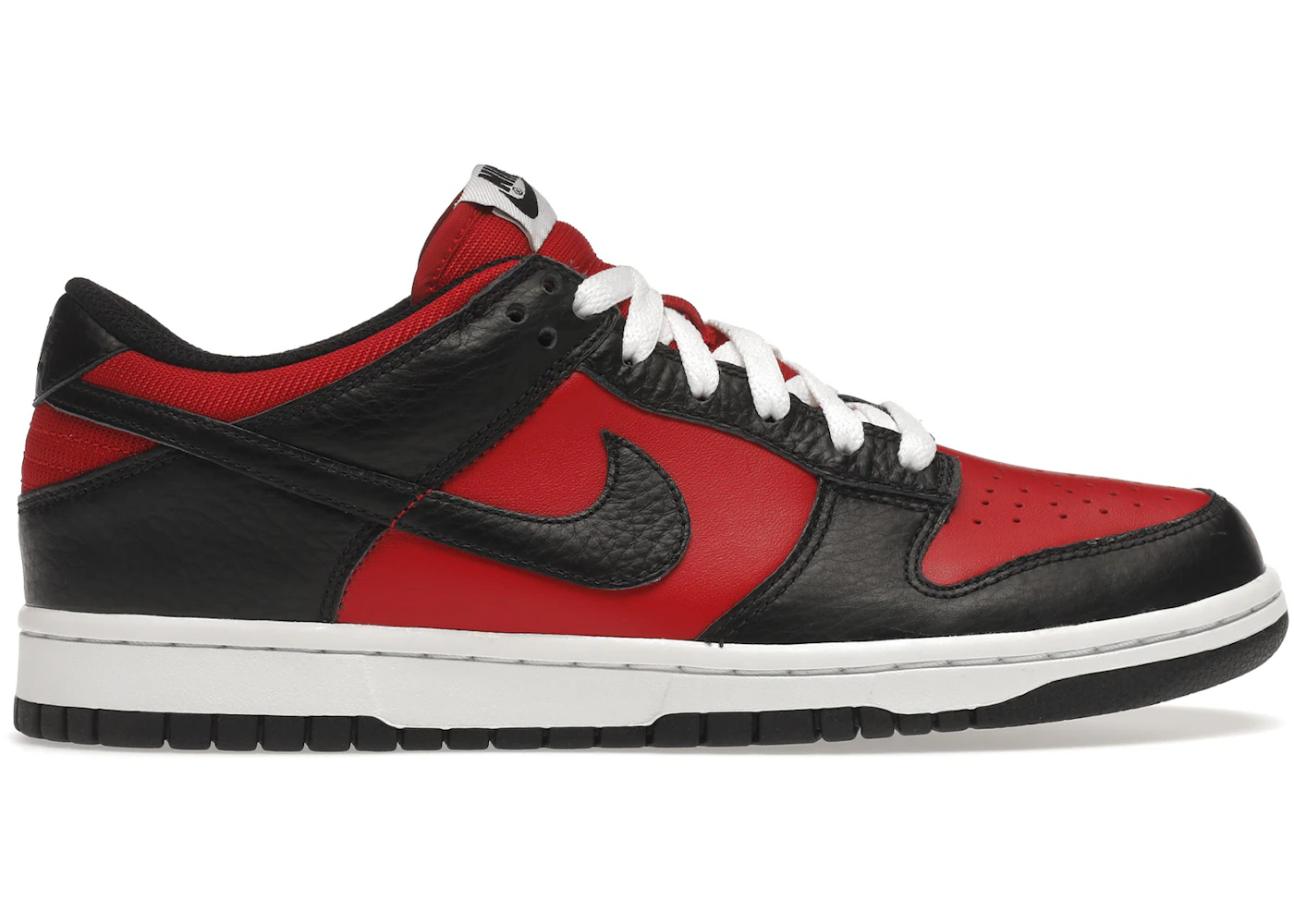 Nike dunks red and black Clearance