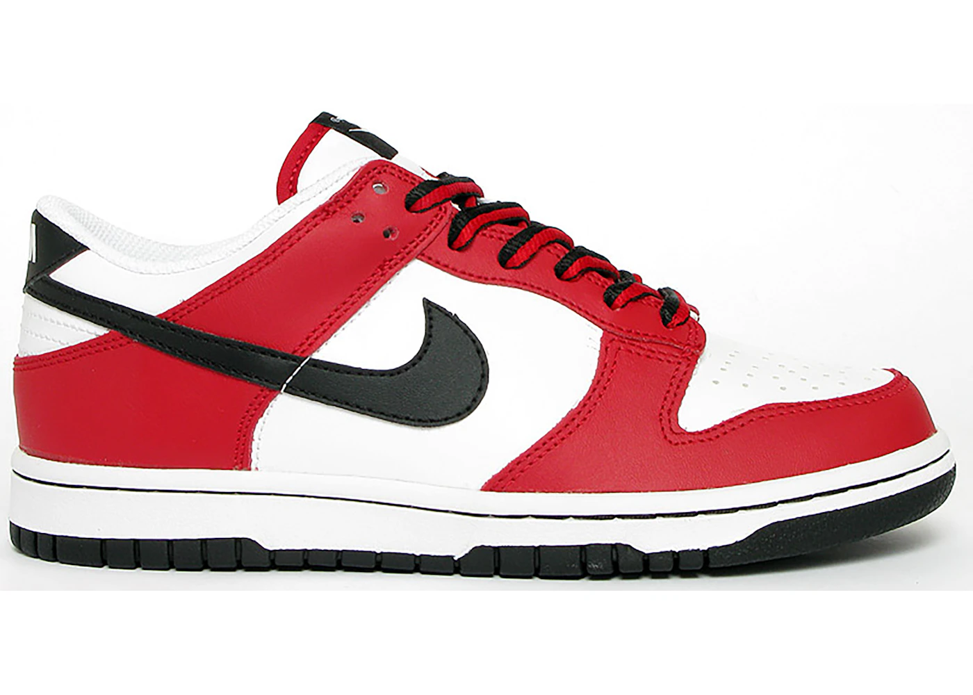 residu Korea Ontembare Nike Dunk Low White Black Red (GS) - 304874-105 - US