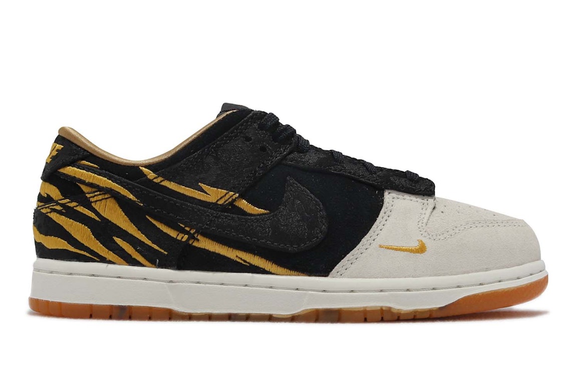 Pre-owned Nike Dunk Low Year Of The Tiger (2022) (ps) In Phantom/black-sail-light Zitron
