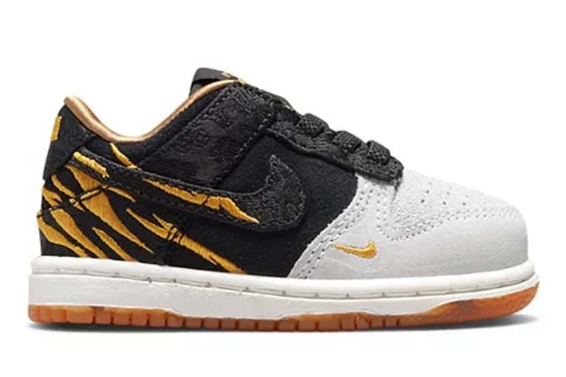 Pre-owned Nike Dunk Low Year Of The Tiger (2022) (td) In Phantom/black-sail-light Zitron