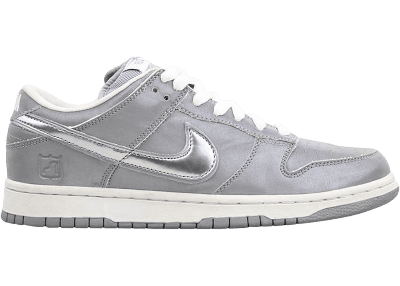 Nike sb medicom best sale 3
