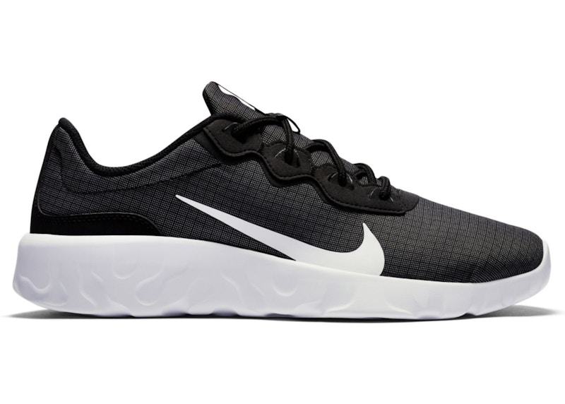 nike explore strada black white