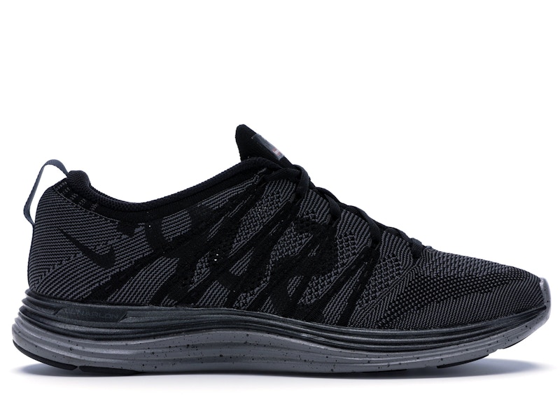 flyknit lunar nike