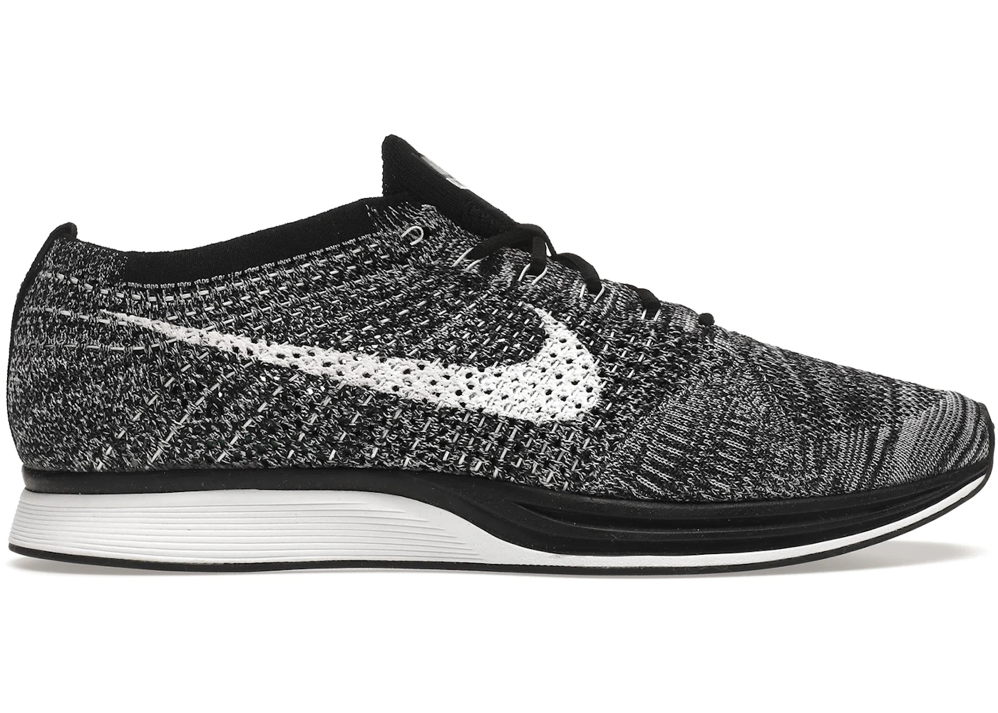 Nike flyknit racer oreo 2.0 ~~~~~ Clearance