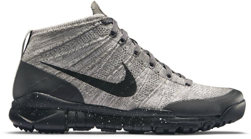 Nike flyknit trainer chukka fsb on sale black/sail-dark grey-light charcoal