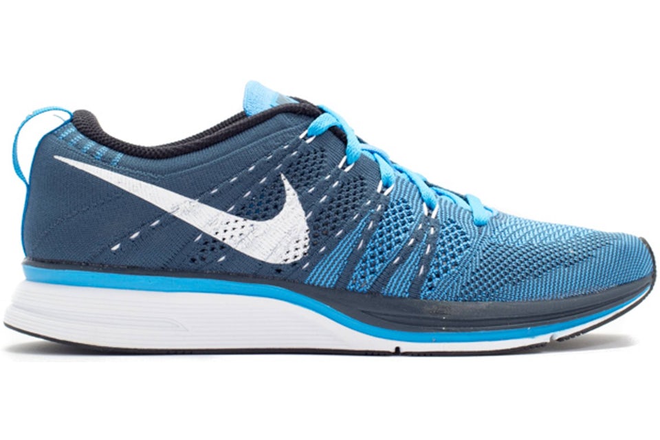 Flyknit trainer deals price