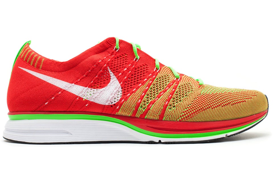 Nike flyknit trainer jaune sales