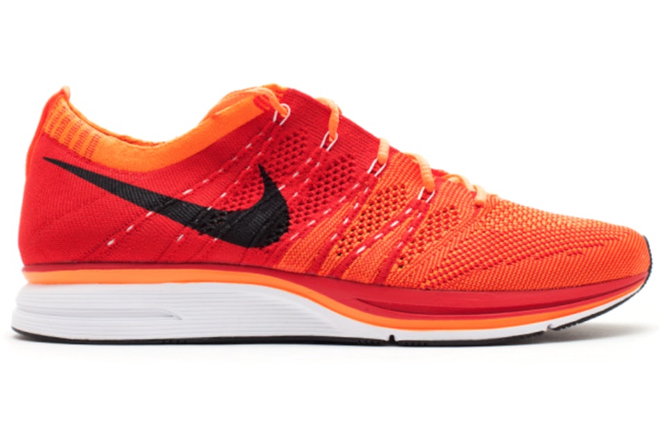 Red nike flyknit trainer Clearance