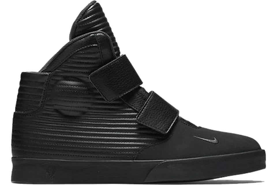 Nike flystepper 2k3 sales black and white