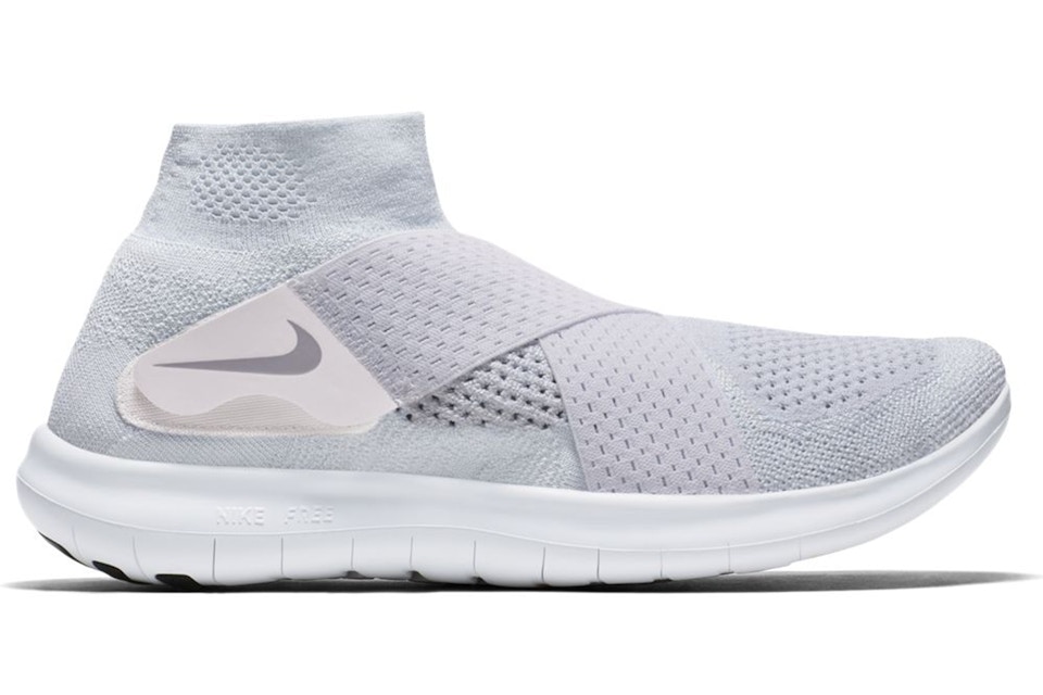 Nike Free Rn Motion Flyknit Triple White 0845 100 Nike Free Rn Motion Flyknit Triple White 0845 100