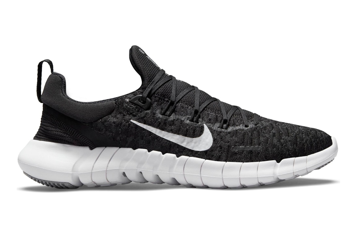 Pre-owned Nike Free Run 5.0 Black White (women's) In Black/dark Smoke Grey/white
