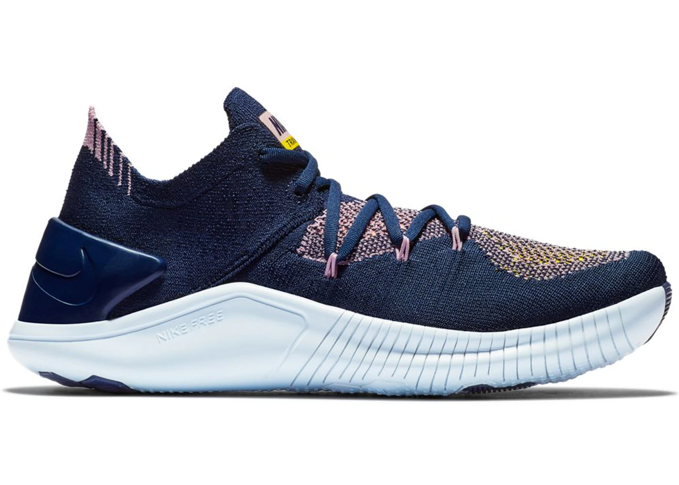 Wmns nike 2025 free tr flyknit