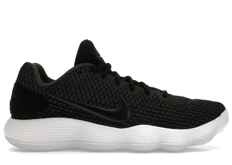 Hyperdunk low black on sale