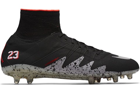 Black hypervenom 2016 sales