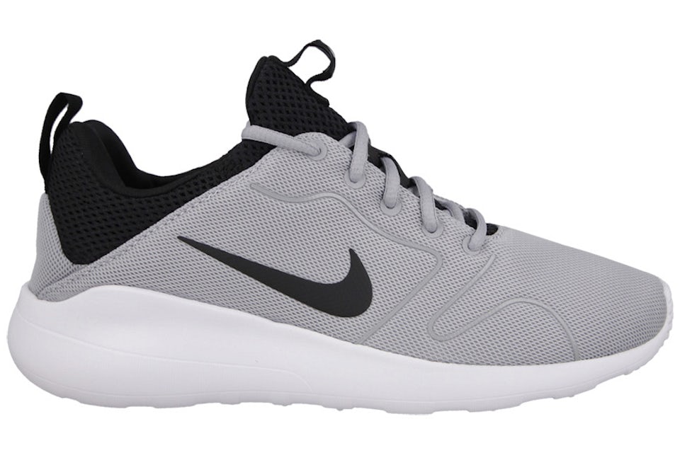 Nike kaishi 2.0 black and white Clearance