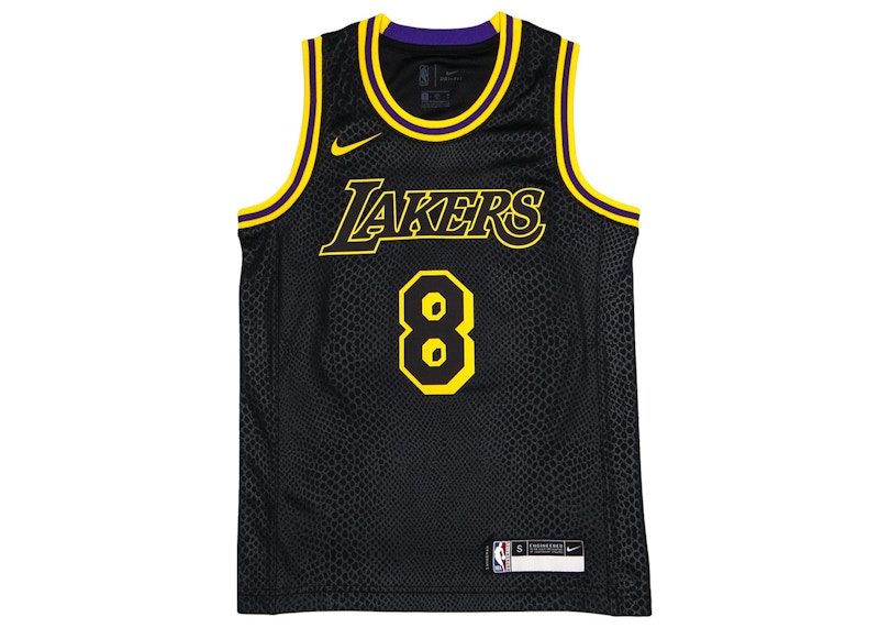 Black lakers shop kobe jersey