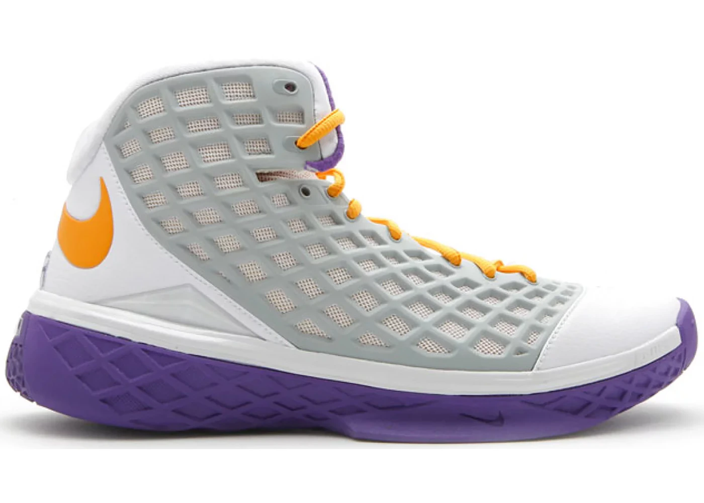 Kobe top zoom 3