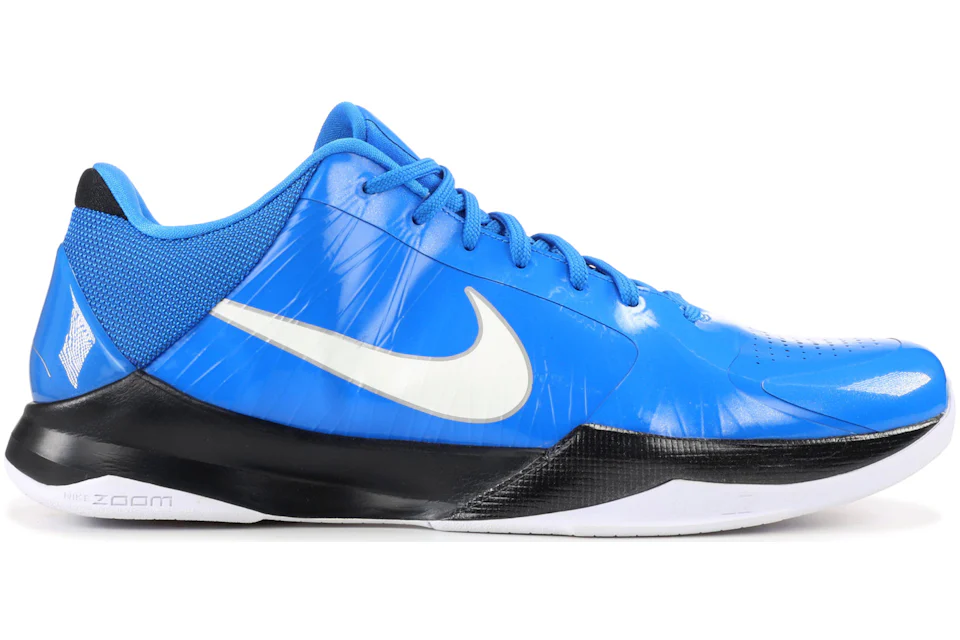 Kobe v 2025 miles davis