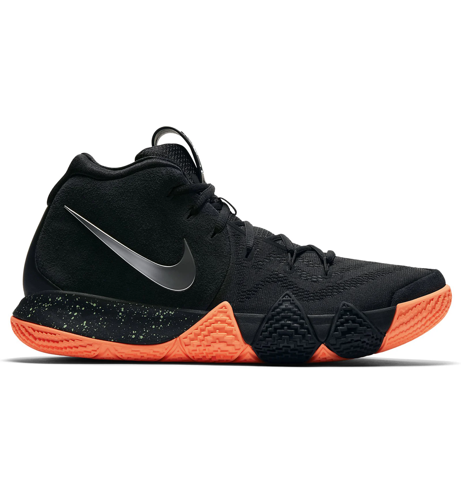 Kyrie 4 pitch hot sale black