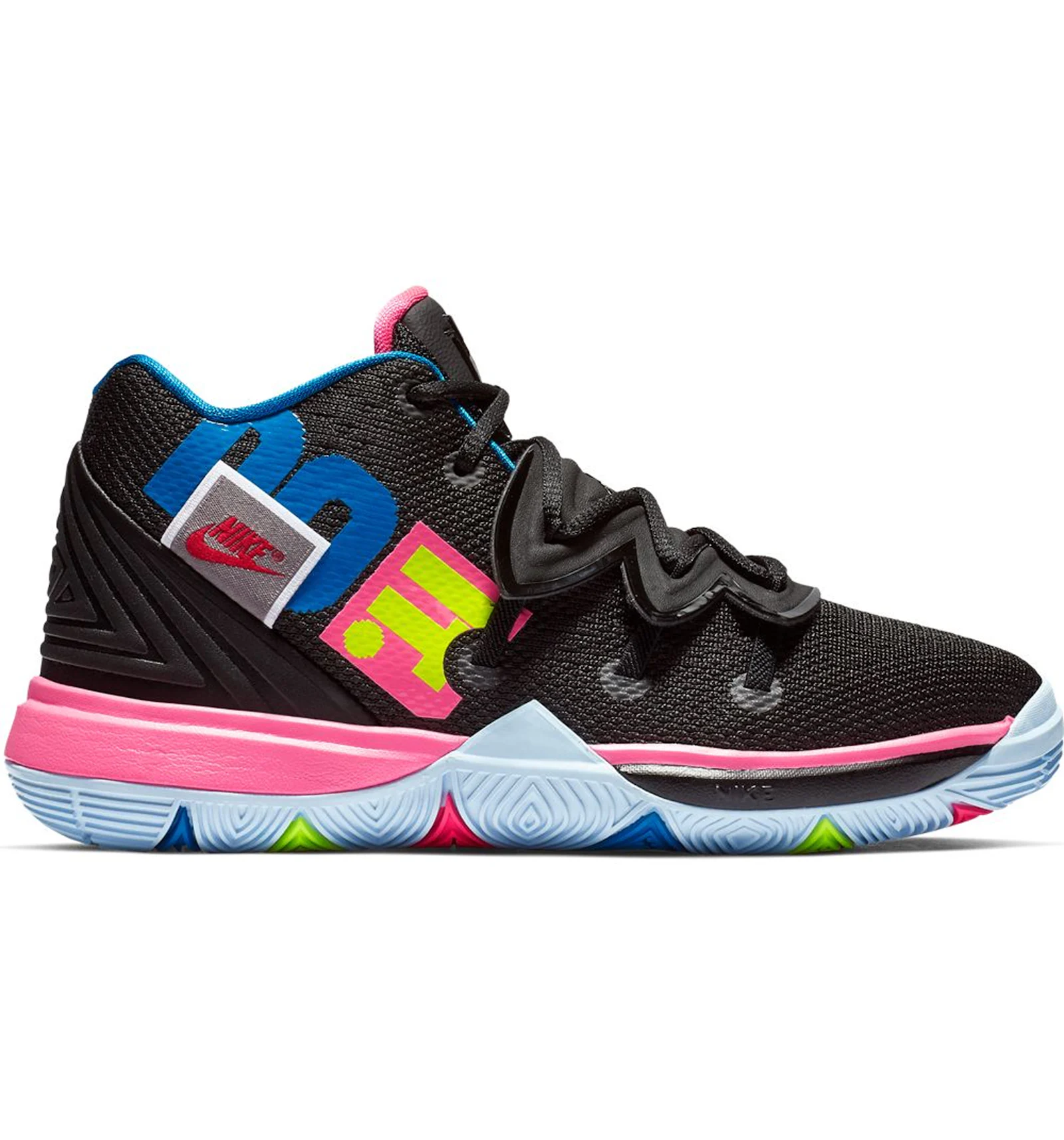 How do the deals kyrie 5 fit
