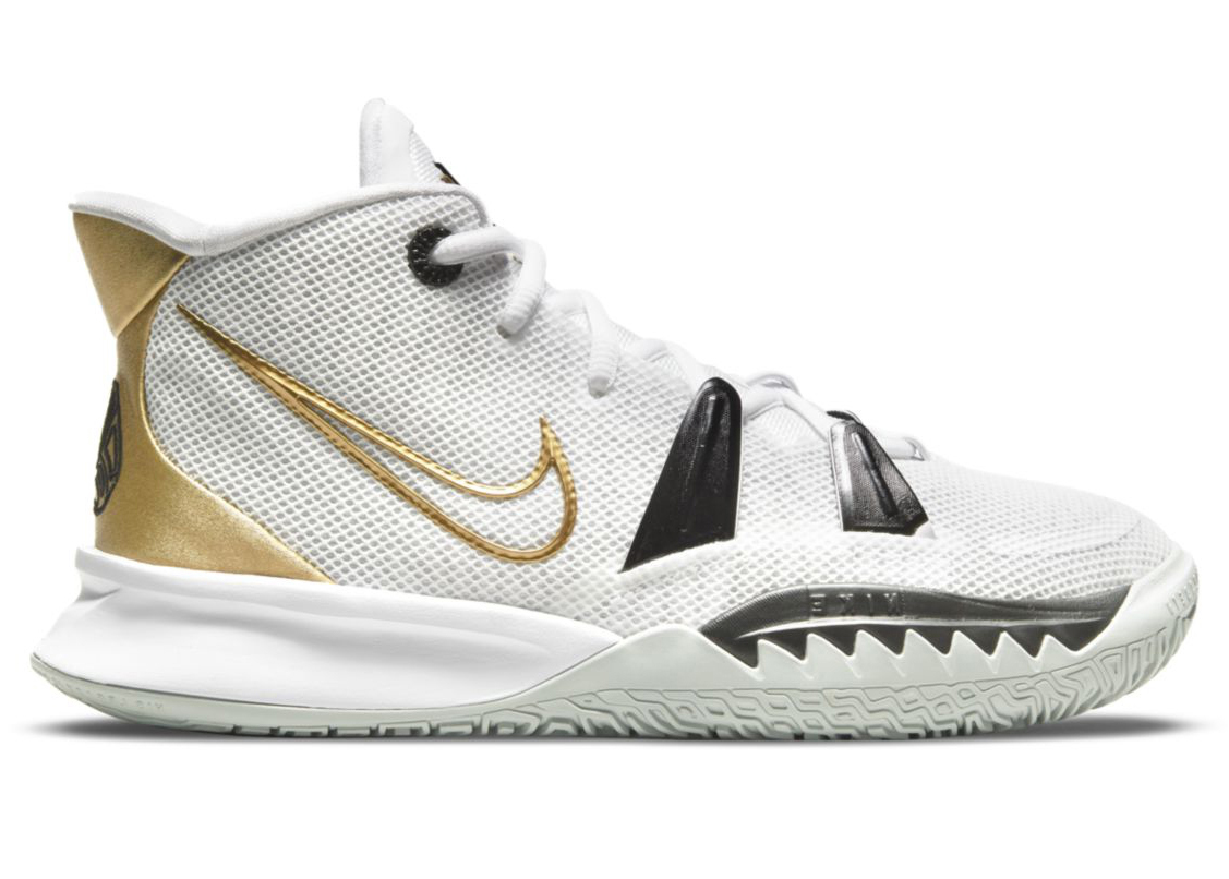 kyrie 7 gold