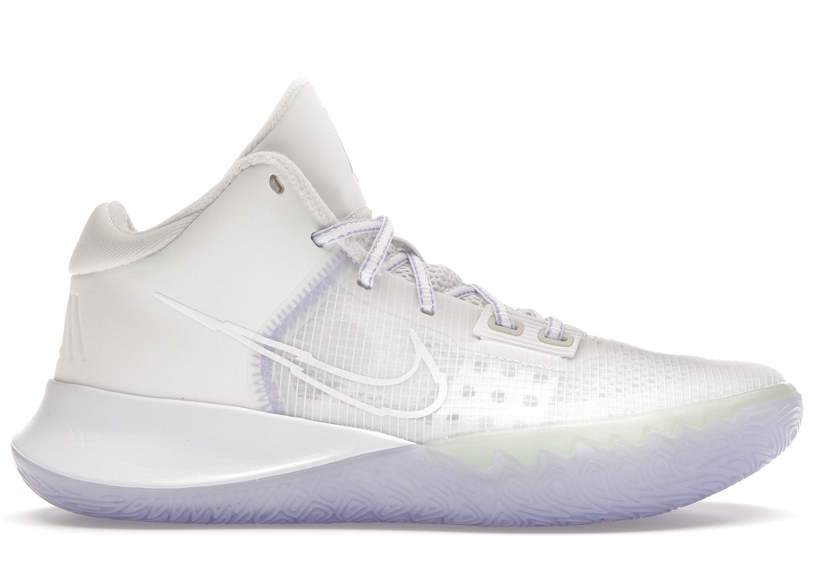 Kyrie all white basketball hot sale shoes