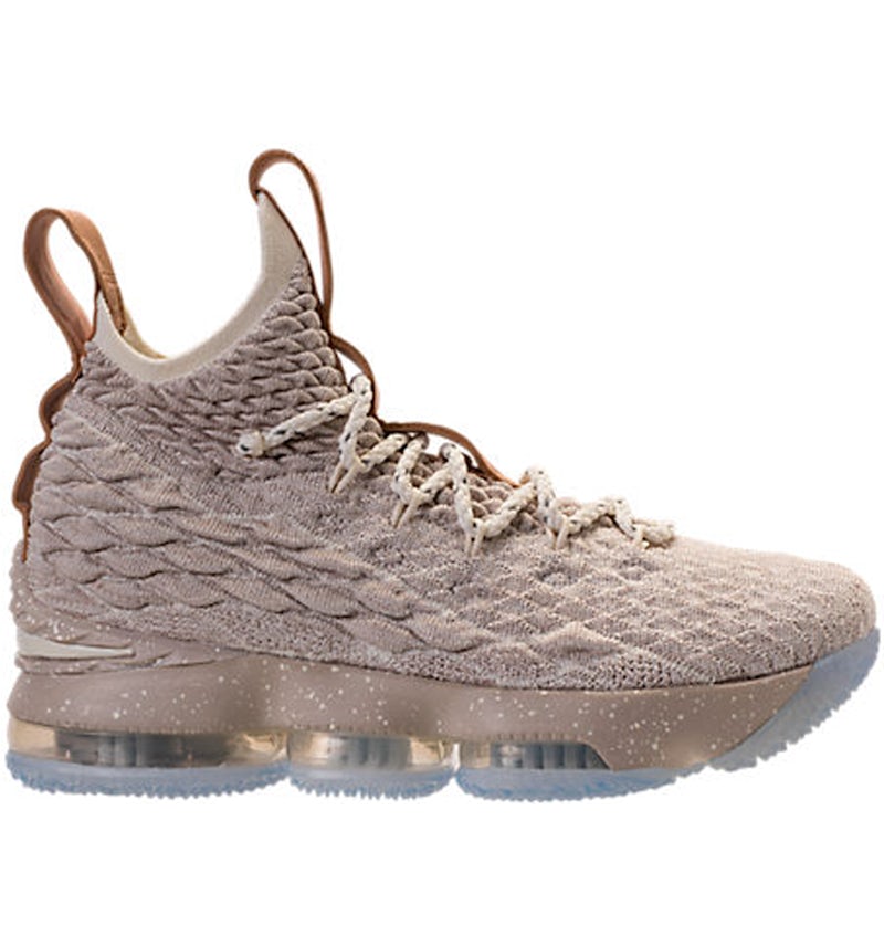 Lebron James Lebron 15 Color Nike LeBron 15 Ghost (GS) 922811-200 US