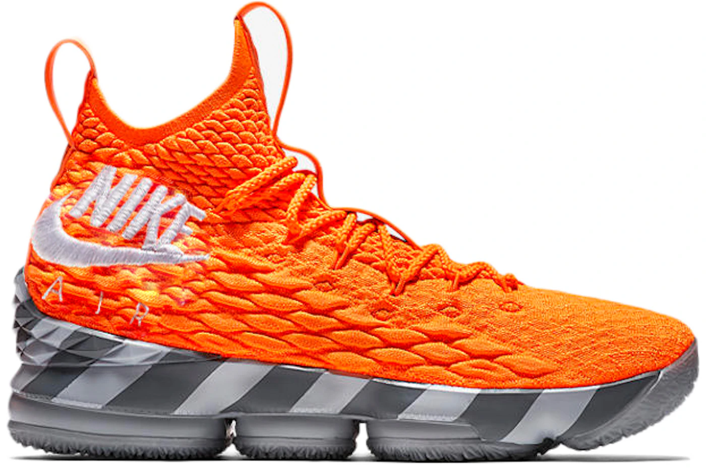 Nike LeBron 15 Orange Box (House of Hoops Special Box and Accessories ...