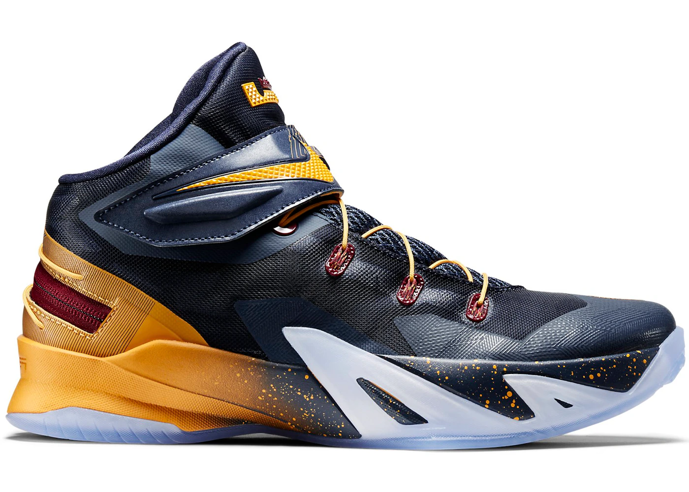 Nike LeBron Zoom Soldier 8 Flyease Cavs Men s 805894 476 US