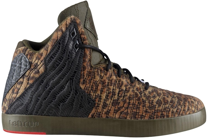 NIKE LEBRON XI NSW LIFESTYLE Leopard