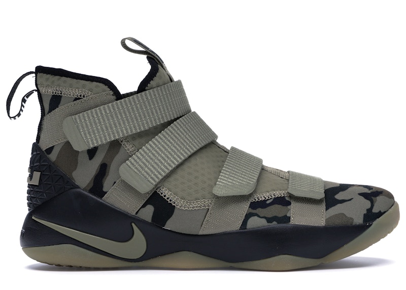 new nike zoom soldier