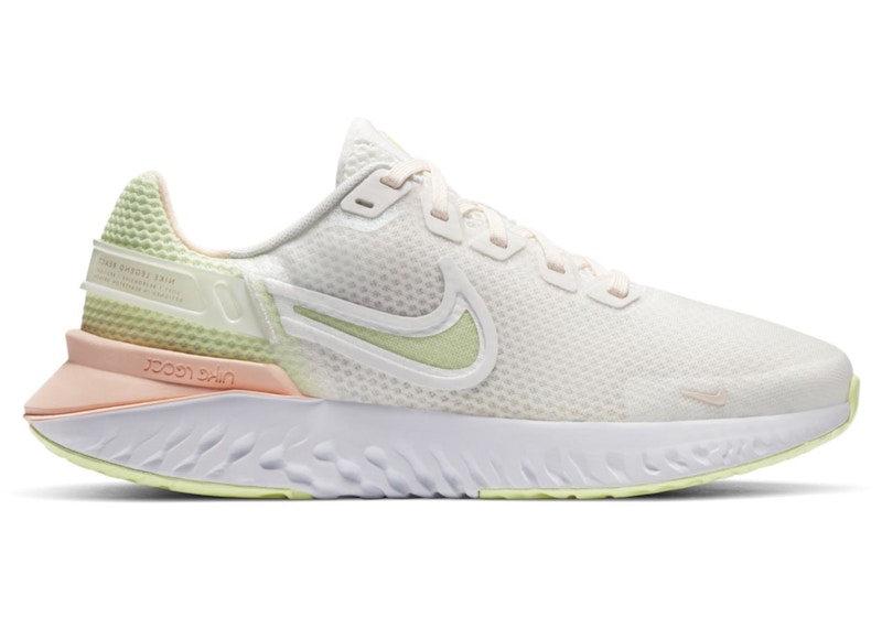 Wmns nike shop legend react