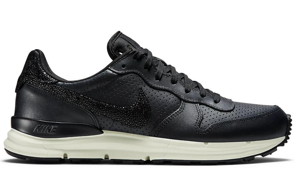 Nike top lunar internationalist