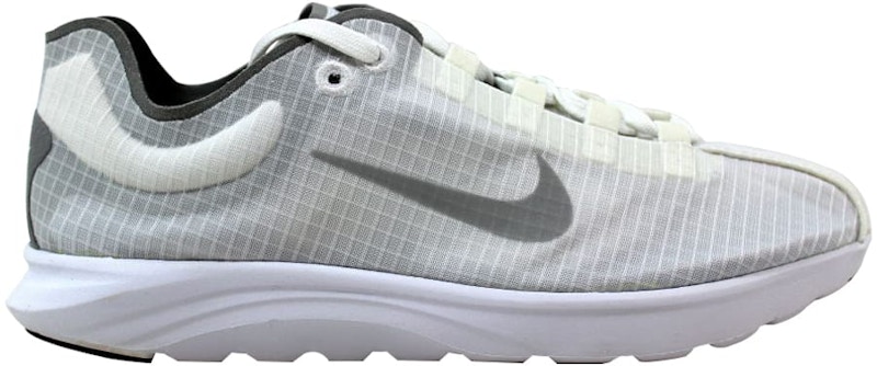 Nike mayfly sales womens white