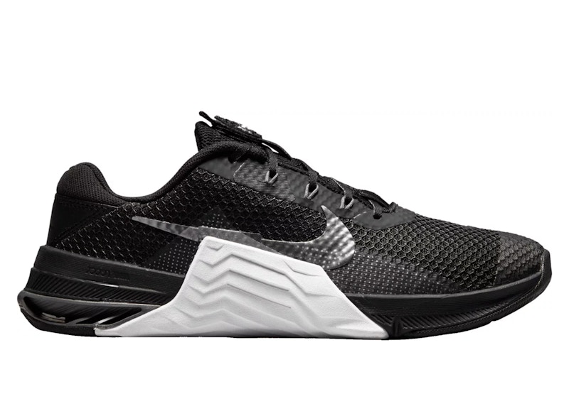 Women's free tr 7 metallic outlet training shoes - black/platinum