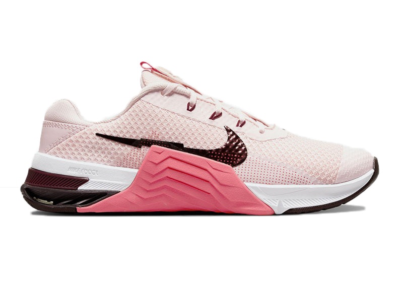 Nike metcon store white and pink