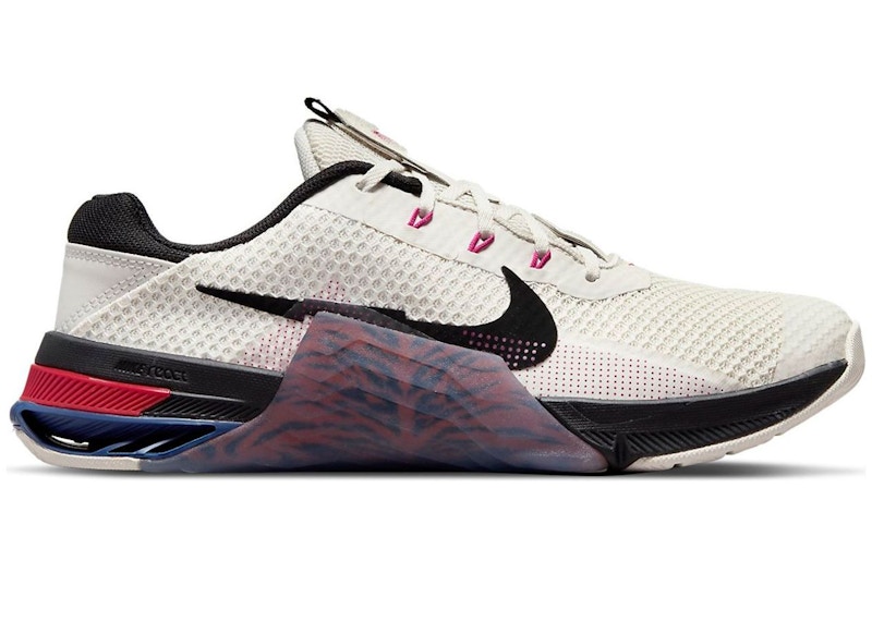 Nike-Metcon-7-Phantom-
