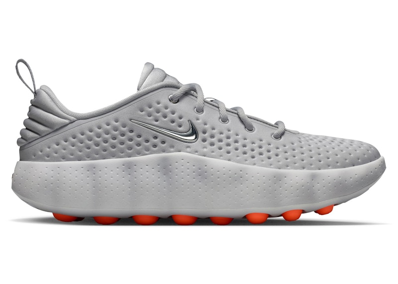 Men's Nike Mind 002 Sneakers in Light Smoke Grey/Photon Dust/Hyper Crimson