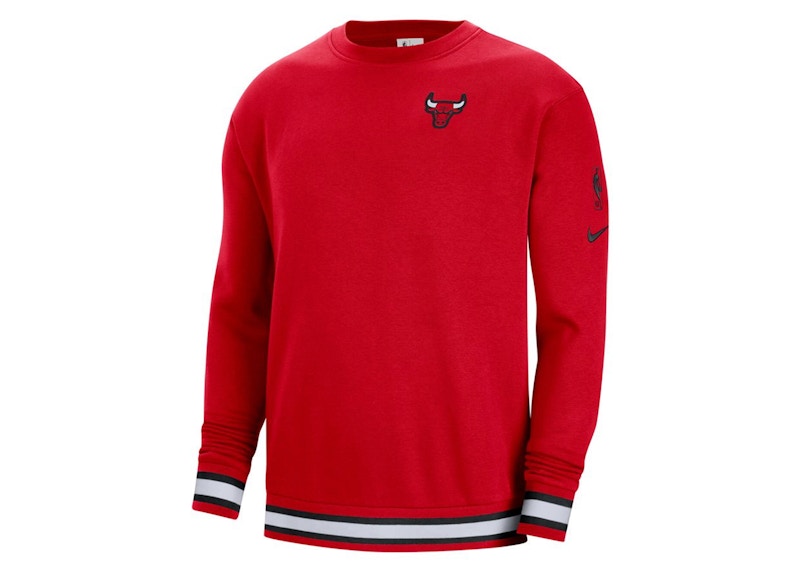 Pre-owned Nike Men's Nba Chicago Bulls Courtside Crew Fleece Loose Fit Sweatshirt In Red