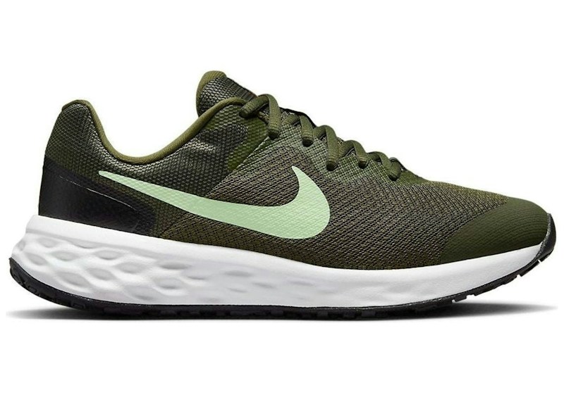 Nike Nike Revolution 6 Rough Grün Barely Volt (GS)